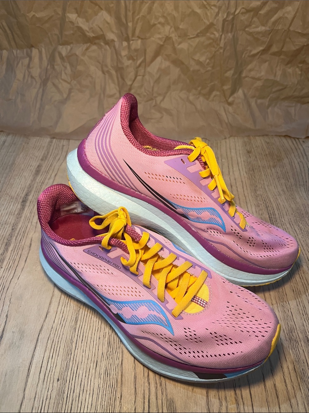 Saucony Women's Pink Running Sneakers with Yellow Laces